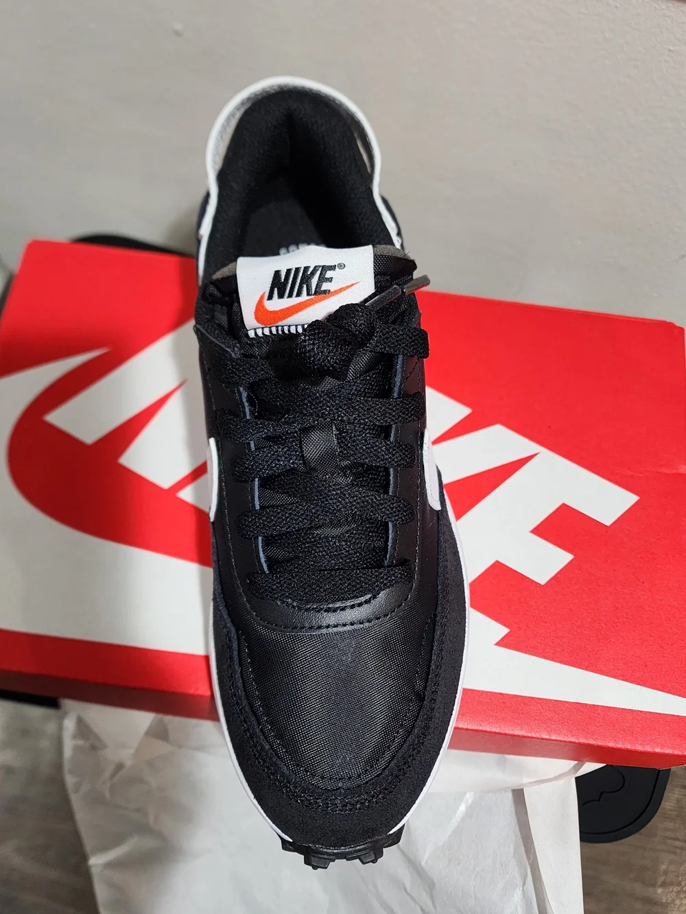 Nike Black and White Women's Athletic Runner Sneakers